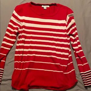 Women’s sweater